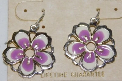 Nwt Flor de Hibisco Esmalte Púrpura Color Plata Pendientes Largos Spiia #21 - Imagen 1 de 2