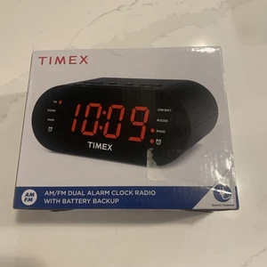 Timex T231GRY Dual Alarm AM/FM Clock Radio with Digital Tuning Line-In Ready - Picture 1 of 1