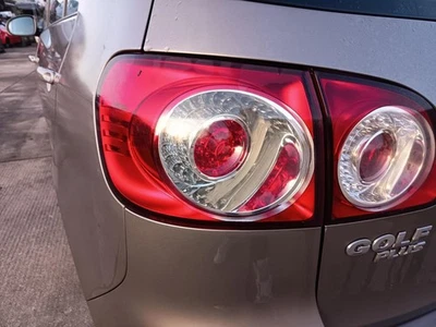 VW Golf Plus orig Rückleuchte links außen Heckleuchte Bj 2009 - Bild 1 von 2