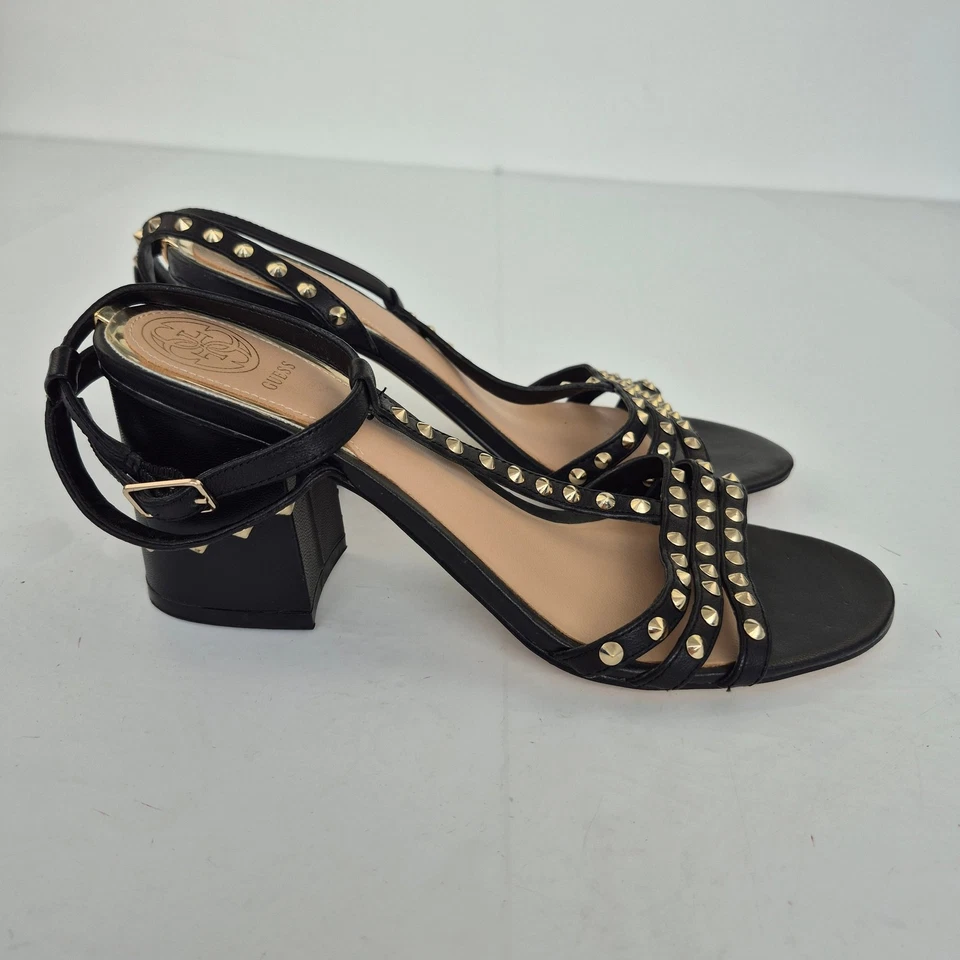 GUESS Tacones Tachonados Negro 5 Negro Oro Tirantes Bloque Fiesta - Imagen 1 de 4