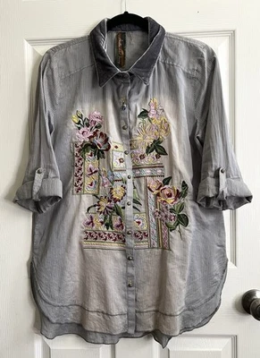 Blusa ARATTA SILENT JOURNEY Mezcla Seda Bordada Cuello Terciopelo Talla L Magnolia Foto 1 de 4