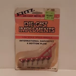 ERTL: DIECAST IMPLEMENTS: INTERNATIONAL HARVESTER 6 BOTTOM PLOW - #1757 - NEW - Picture 1 of 3