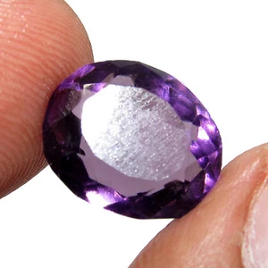 Atemberaubender transparenter natürlicher violetter Amethyst Edelstein 8,20 kt Ovalschliff CH 6653 - Bild 1 von 3