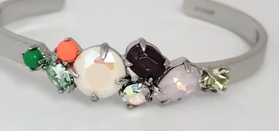 J. Brazalete Crew Tono Plata Estrás Firmado 5.25" Foto 1 de 4