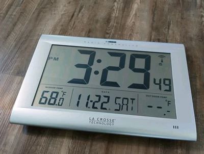 LA Crosse Technology Atomic Digital Wall Clock Large Display Radio 915 MHz Contr - Image 1 of 4