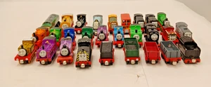 Thomas The Tank Engine & Friends Bundle of 90 Pieces - Picture 1 of 8