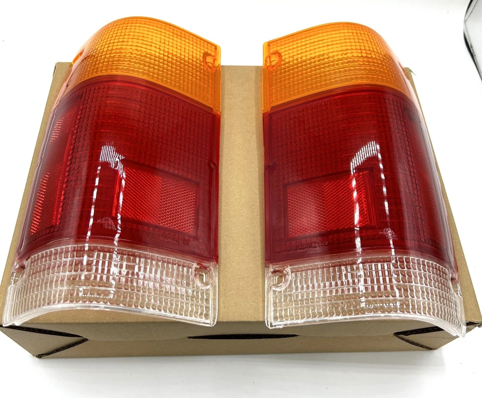 JUEGO DE LENTES LÁMPARA DE LUZ TRASERA DERECHA DERECHA PARA 85 - 93 MAZDA B2000 B2200 B2600 PICKUP Foto 1 de 4