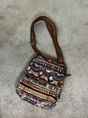 SAKROOTS Artist Circle WYNNIE Bandolera Mensajero Bolso de Hombro Cartera Sin Etiquetas Foto 1 de 4