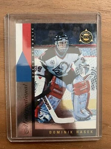 1997-98 Pinnacle Mint Minternational Dominik Hasek #5 nM ~SHOWYOURCARDS~ - Bild 1 von 2