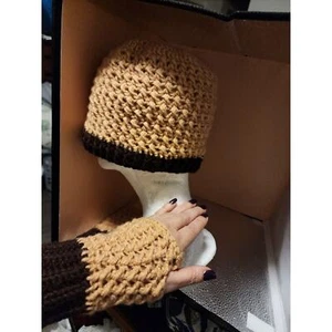 Winter Beanie hat and fingerless gloves set Crochet mocha brown uni - Picture 1 of 5
