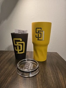 SD San Diego Padres 30 oz Twist Traveler Tumbler w Slider Lid - Great American - Picture 1 of 8
