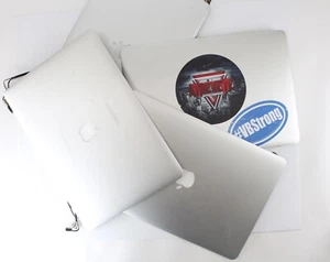 Lot of 4 Apple MacBook Pro 15 A1398 2015 LCD Display Screen Broken As Is - Picture 1 of 9