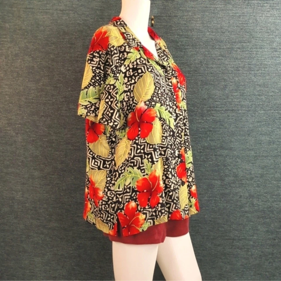 Blusa havaiana vintage anos 90 branca veado brilhante flor de hibisco/fundo preto - Imagem 1 de 4