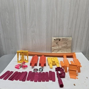 Vtg Hot Wheels Redline Mongoose & Snake Drag Race Set 1969 Incomplete NO CARS - Picture 1 of 12