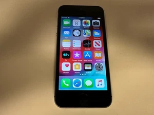 Apple iPhone 5s - 16 GB - Space Gray (Unlocked) (ME344LL/A) (A1533) (CDMA + GSM) - Photo 1 sur 9