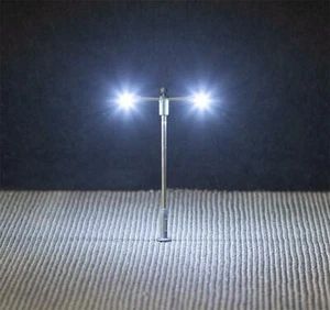 Faller N 272223 LED Doppellampe Straßenleuchte Höhe 65mm NEU OVP Spur N geeignet - Bild 1 von 2