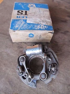 NOS MoPar 2585017 DUAL POINT BREAKER PLATE 340 340-6 AAR T/A CHALLENGER - Bild 1 von 4