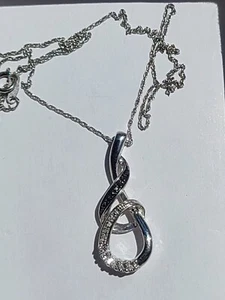 Kay Jewelers Sterling Silver Black & White Diamond pendant w/Necklace NEW - Picture 1 of 12