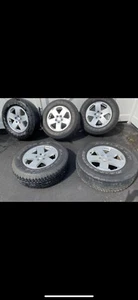 Jeep wranlger 2010 jk oem wheels - Picture 1 of 12
