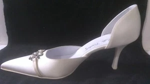 NEW WOMEN'S MELBO BRIDAL SHOES-LAURA - Picture 1 of 5