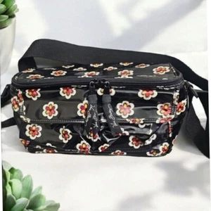 Vera Bradley Retirada Rara Pirueta Pequeña Refrigerador Bolsa de Almuerzo/Bolsa de Maquillaje - Imagen 1 de 7