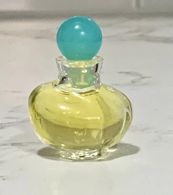 Vintage Giorgio Beverly Hills Wings Extraordinary Mini Perfume (#m1ba) - Image 1 of 2