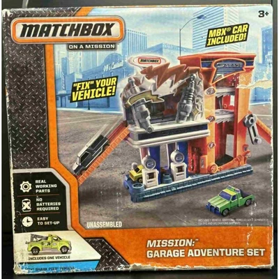 Matchbox Garage Adventure Toy Play Set - NEW in box - Image 1 of 2