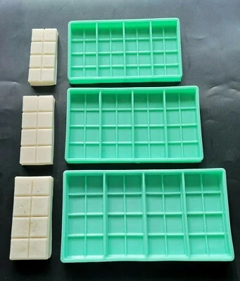 Square Snap-Bar Silicone Mould Wax Melts Candles Soaps Resin Tarts Silicone Mold - Image 1 of 3