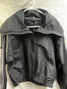 Cheap Monday Windbreaker Schwarz Schimmer Medium Reißverschluss mit Taschen Retro  - Bild 1 von 14