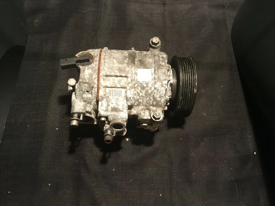 Volkswagen Passat 2008-2012 Audi A3 A4 Turbo TFSI 2,0 L EA888 compresor de aire acondicionado Foto 1 de 1
