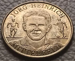 JORG HEINRICH MITTELFELD Borussia Dortmund BVB 09 *mehr Pfiff* Souvenir-Jeton - Bild 1 von 2