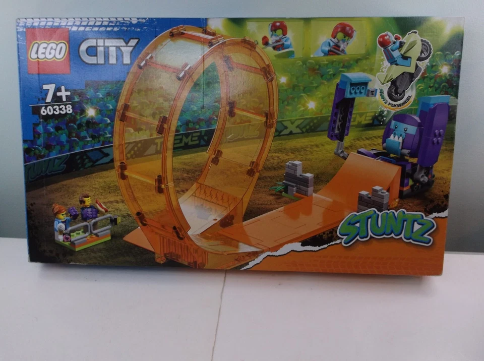 LEGO STUNTZ 60338 CHIMPANZEE SMASH STUNT LOOP 226 PCS NEW OPEN BOX MINOR DAMAGE - Image 1 of 4