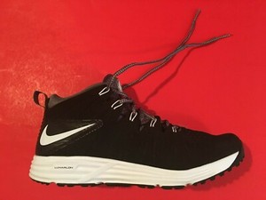 nike hurricane 4
