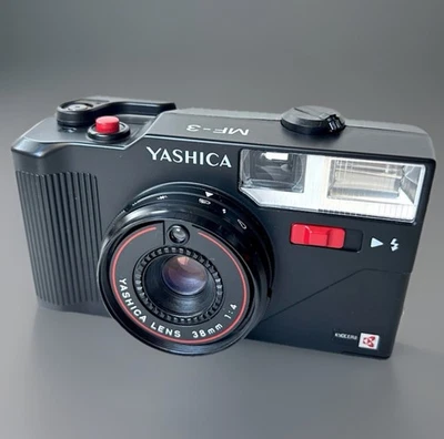 Cámara fotográfica Yashica MF-3 Super Kyocera 35 mm probada de colección años 80 Foto 1 de 4