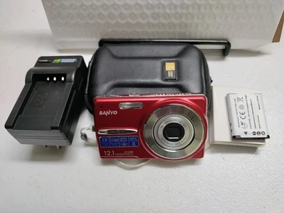 Red Sanyo VPC-X1200 12.1MP Digital Camera Charger/Xtra Battery 2GB Mem C/TESTED  - Image 1 of 4