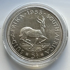 Silver 1953 South Africa 5 Shillings Crown Sized Coin With Capsule - Picture 1 of 3