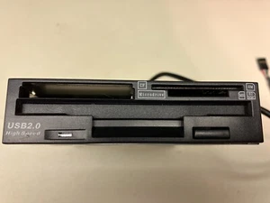 SIIG 3.5" Floppy Drive with USB Memory Card Reader, black bezel - Afbeelding 1 van 5