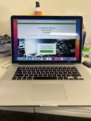 MacBook Pro Retina Mid 2014 15" (i7 4th/2.2GHz/16gb/256gb SSD/Big Sur) READ - Image 1 of 4