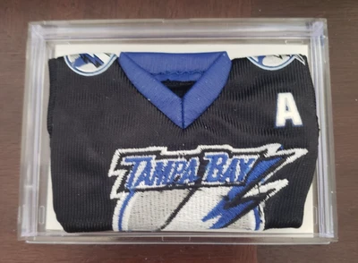 2007-08 UD Mini Jersey Collection Home Jerseys #VL Vincent Lecavalier - Image 1 of 3