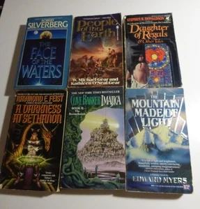 Lot of 6Sci Fi Fantasy Books, Raymond E.Feist, Clive Barker, Stephen DonaldsonS9 - Bild 1 von 1