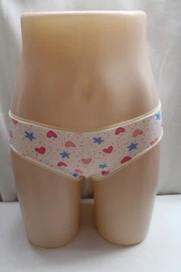 Trimfit Girls 100% Cotton Tagless Colorful Briefs 1-Pack L(10-12) Hearts&Stars - Picture 1 of 8