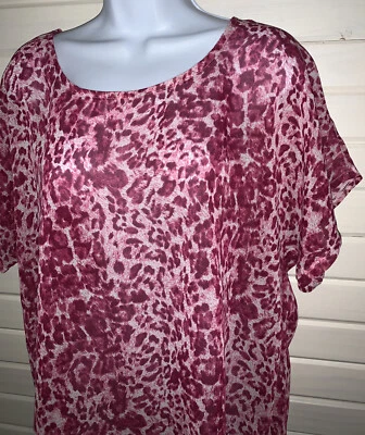 Top Wrangler Rock 47 Talla GRANDE Rosa Leopardo Guepardo Semi Transparente S/S Usado en Excelente Condición Foto 1 de 4