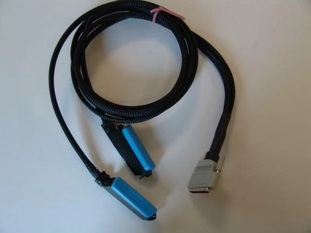 Dialogic-NEW DISI32, DISI16 -Y-Cables 16-16 Male - Image 1 of 1