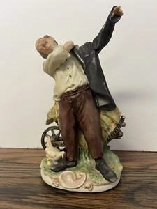 Capodimonte Style Porcelain Figurine Old Farmer and Wheelbarrow SIGNED - Picture 1 of 6