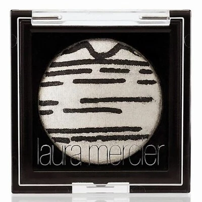 Laura Mercier Baked Eye Colour - Magical 1.8g/0.06oz - NEW - Image 1 of 4