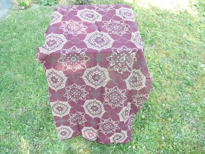 TISSU  ancien vintage en crêpe à décors de rosace - Photo 1/4