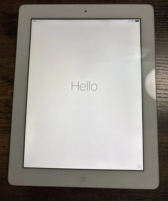 Apple iPad 4 A1458 (4th Generation) White 16GB Wi-Fi 9.7” iOS 10.3.3 - WORKS - Image 1 of 2