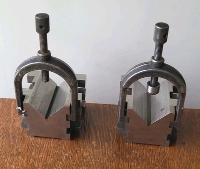 (2) Brown & Sharpe No. 750-B V Blocks w/Clamps Matching #162 Machinist Tools  - Image 1 of 4