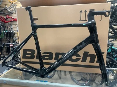 Cuadro de disco de carbono para bicicleta de carretera Bianchi Infinito XE Foto 1 de 4