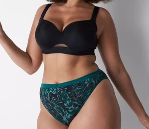Lane Bryant CACIQUE Silky No Show FRENCH CUT Brief Panty GREEN JUNGLE Plus 26/28 - Picture 1 of 3